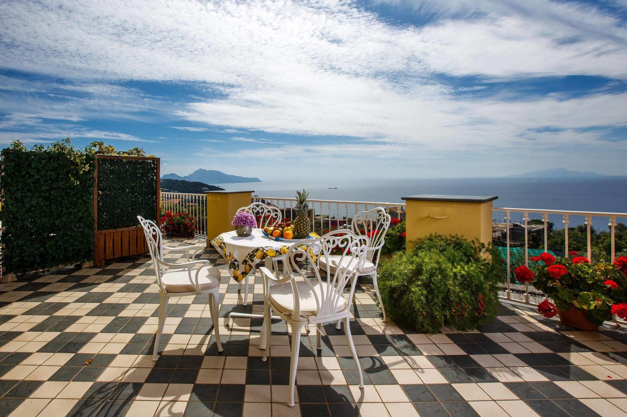 Relais Il Pennino Bed & Breakfast Massa Lubrense Eksteriør bilde